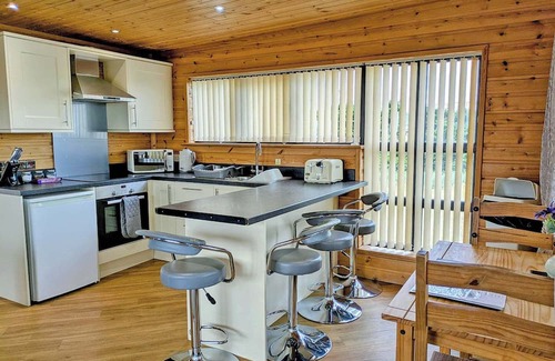 Ely Ski Chalet | 2 bedroom accommodation in Ely