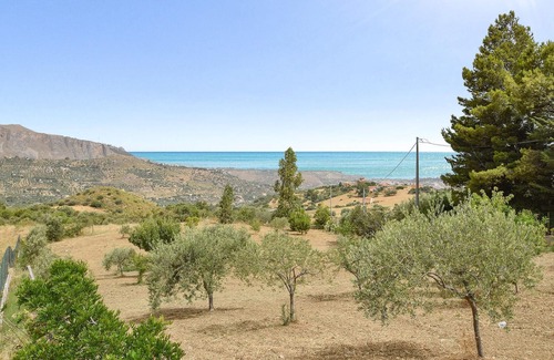 Termini Imerese House | 2 bedroom accommodation in Caccamo