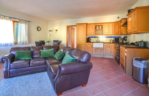 Bucine Apartment | 2 bedroom amazing apartment in Bucine