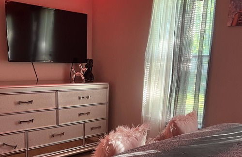 Sandy Springs Apartment | 2 Bedroom Apartment In Atlanta