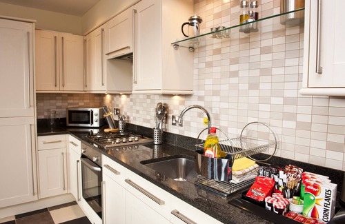 Scarborough Apartment | 2 Bedroom Apartment - 2nd Floor