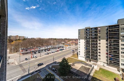 Cooksville Apartment | 2-bedroom apartment in welcoming Mississauga with AC, fitness room