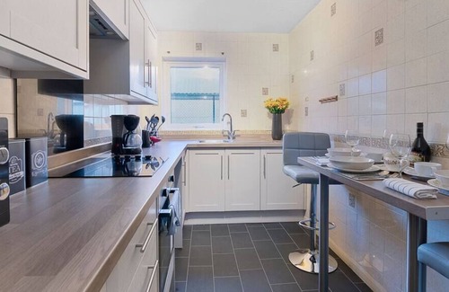 Gillingham Apartment | 2 bedroom apartment in the heart of Gilingham town centre