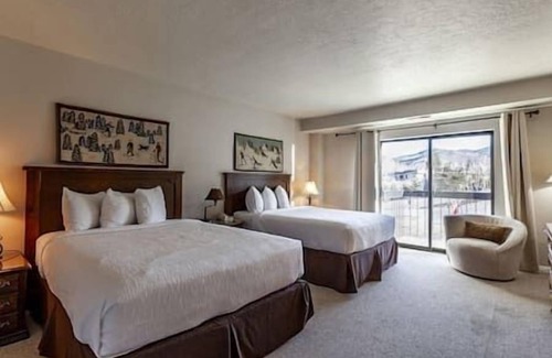 North Park City Hotel | 2 Bedroom Apartment/Hotel, Luxury, Hot Tub, Pool