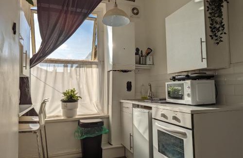 Roath Apartment | 2 Bedroom Apartment in a Supurb Area of Cardiff