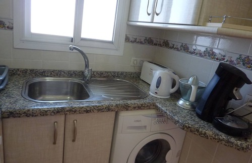 Nerja Apartment | 2 bedroom apartment with pool & air conditioning, close to beach and town center