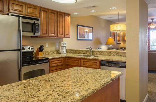 Florida Center Resort | 2 Bedroom at Orlando's Sunshine Resort II