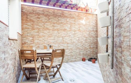 Carmona House | 2 Bedroom Beautiful Home In Carmona
