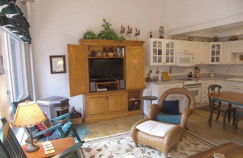 Incline Village Condo | 2 Bedroom close to Diamond Peak (AT19)