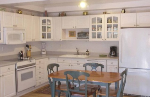 Incline Village Condo | 2 Bedroom close to Diamond Peak (AT19)