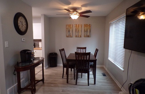 Skyway Condo | 2-bedroom condo in gorgeous Colorado Springs 5-10 minutes from many attractions