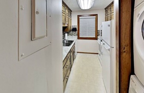 Myrtle Beach Cabin | 2 Bedroom Condo at Myrtle beach