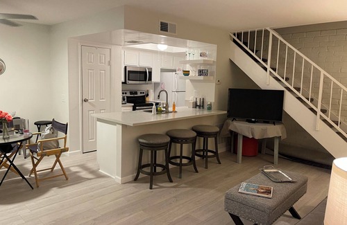 Palm Desert Condo | 2-bedroom condo in awesome Palm Desert with AC, WiFi