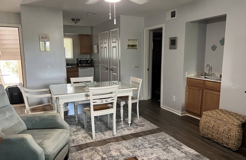 Seabrook Island Villa | 2 Bedroom Condo. Private Porch With Marsh View. Gated Beach Community