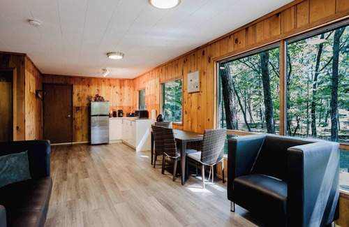 Carling House | 2-Bedroom Cottage #11 - Sand Bay