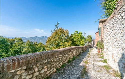 Verucchio Apartment | 2 Bedroom Cozy Apartment In Verucchio