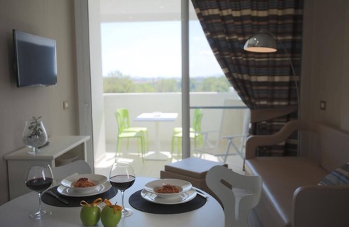 Miramare House | 2-bedroom DELUXE apartment