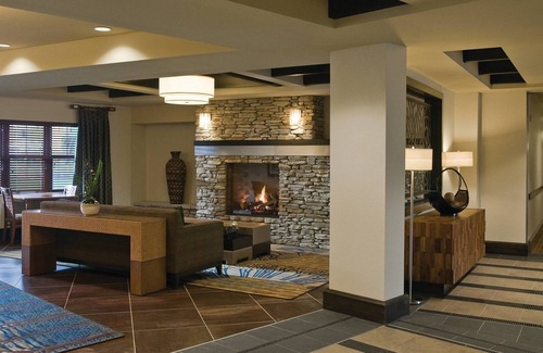 Sevierville Resort | 2 Bedroom Deluxe with Indoor Water park Access. Perfect for the whole family!