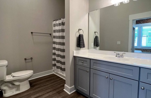 Fuquay-Varina Apartment | 2 Bedroom Downtown Apartment
