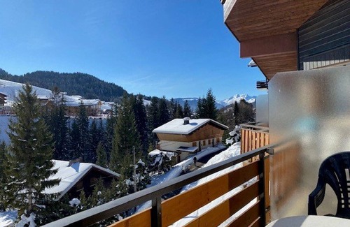 Le Chinaillon Apartment | 2-bedroom duplex for 6 - ski-in/ski-out - Le Grand-Bornand
