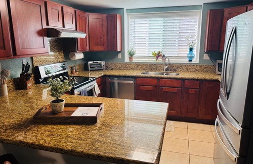 Poipu Apartment | 2-Bedroom Garden & Ocean Views!