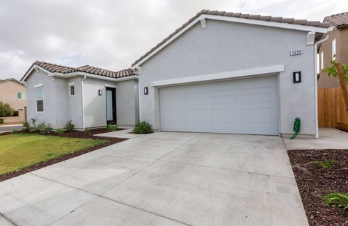 Clovis House | 2 Bedroom Guest Suite with private entrance!
