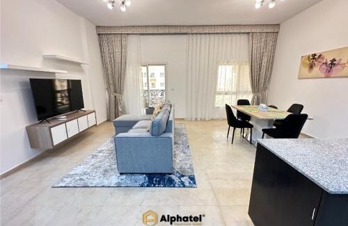 Dubai Apartment | 2-Bedroom Holiday Home in Remraam Community - Dubai - by Alphatel Vacations