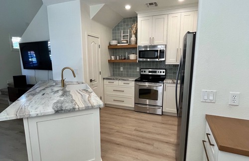 Paradise Valley Village House | 2 bedroom home in a prime sunny AZ location!