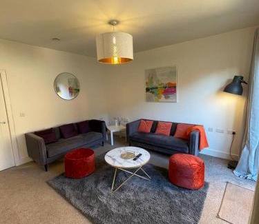 Stockton-on-Tees House | 2 Bedroom House with Garden Next to River Tees