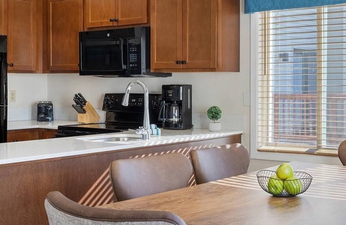 Pagosa Springs Condo | 2 Bedroom Loft - Eagles Loft@Pagosa Springs