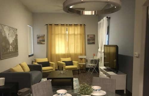 Valencia Condo | 2 bedroom luxury condominium