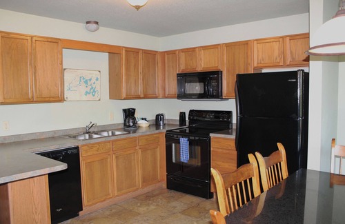 Eagle River Condo | 2 bedroom Lynx Lake condo in Eagle River WI