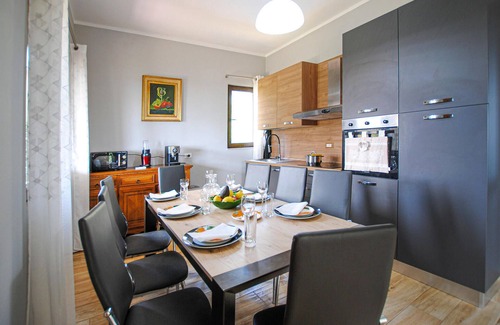Pescia House | 2 bedroom nice home in Pescia