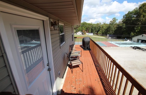 Monticello Condo | 2 bedroom, Pet friendy condo overlooking pool and tennis court.