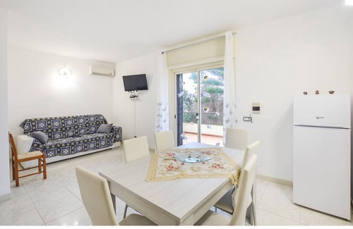 Punta Braccetto House | 2 Bedroom Private vacation home in Punta Braccetto