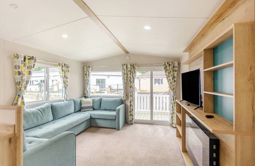 Longridge House | 2 Bedroom Ribchester Platinum caravan with balcony at the front.