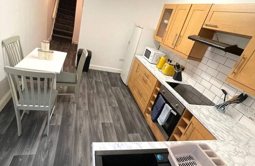Ipswich House | 2 Bedroom - Suffolk City Stay
