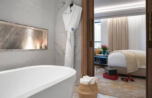 Jadaf House | 2 Bedroom Suites Near Dubai Police Club by E R