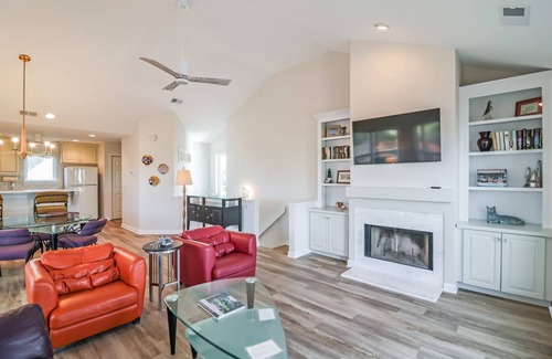 Tybee Island House | 2 bedroom townhome located in the Fort Screven are of Tybee Island.
