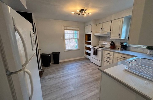 South Euclid Apartment | 2-Bedroom University Heights home w 2 King Beds