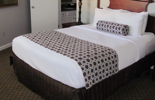 Asheville Villa | 2 Bedroom Vacation Villa