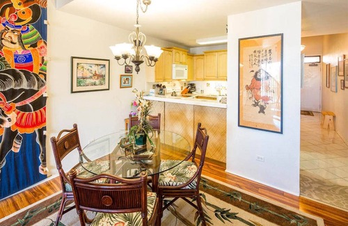 Kihei Condo | 2 Bedroom w/Tropical Decor – Kamaole Sands 9403