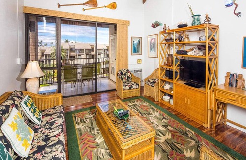 Kihei Condo | 2 Bedroom w/Tropical Decor – Kamaole Sands 9403