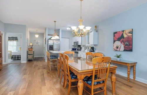 Isle of Palms Condo | 2 Bedroom with community pool and marina views