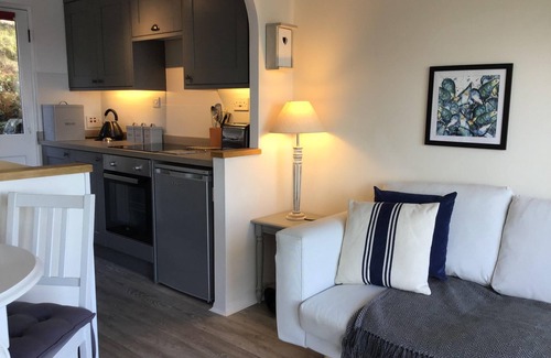 Plymouth Ski Chalet | 2 bedroomed chalet in idyllic frontline coastal location, wonderful views