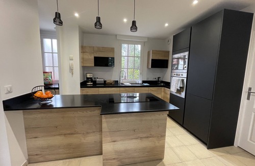 Arcachon Apartment | 2 bedrooms, 2 bathrooms appartement with terrace and balcony, close to beaches