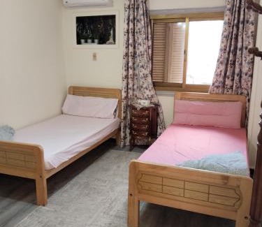 Heliopolis Apartment | 2 Bedrooms Spacious flat 7 mins to Airport