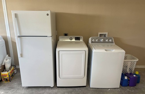 Tampa House | 2 beds 1 bath full kitchen extended stay