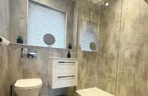 Anstruther House | 2-Beds Sleeps 4 w Parking 15 mins to St Andrews