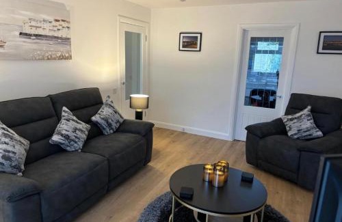 Anstruther House | 2-Beds Sleeps 4 w Parking 15 mins to St Andrews